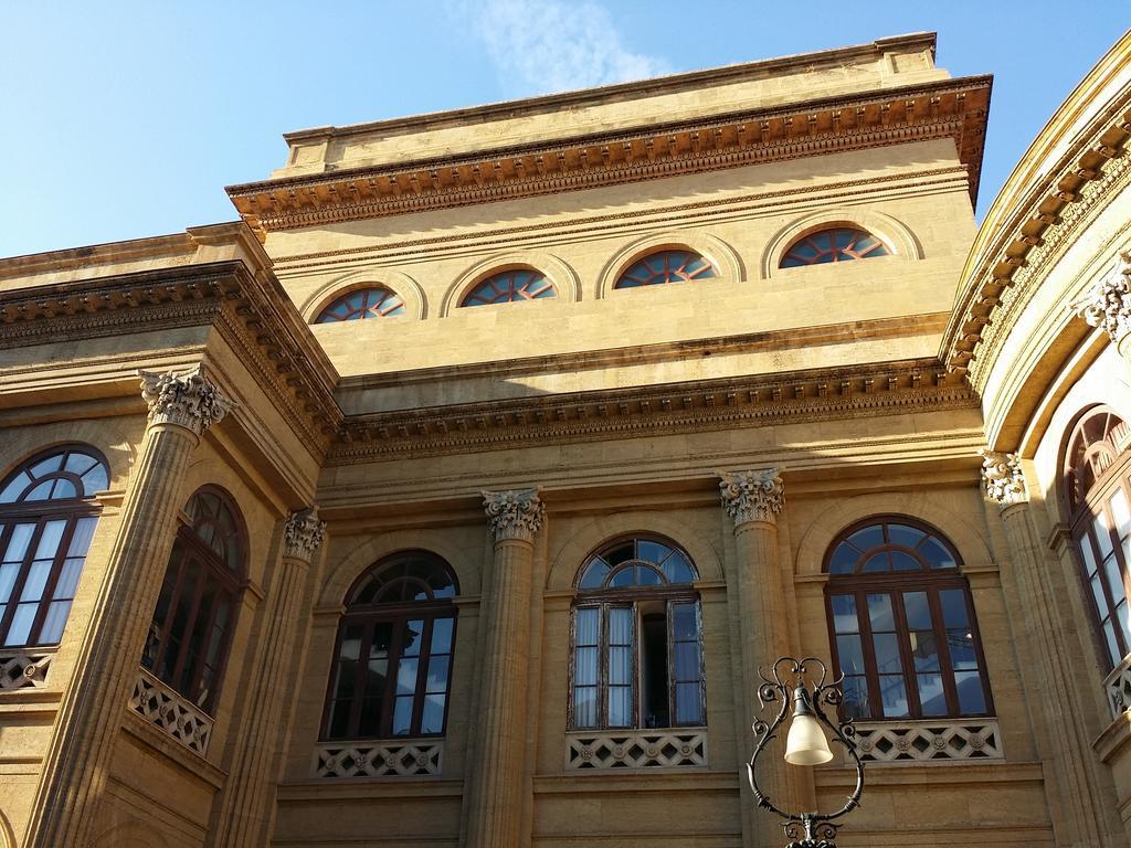 Residenza Di Maggio Bed & Breakfast Palermo Exterior photo